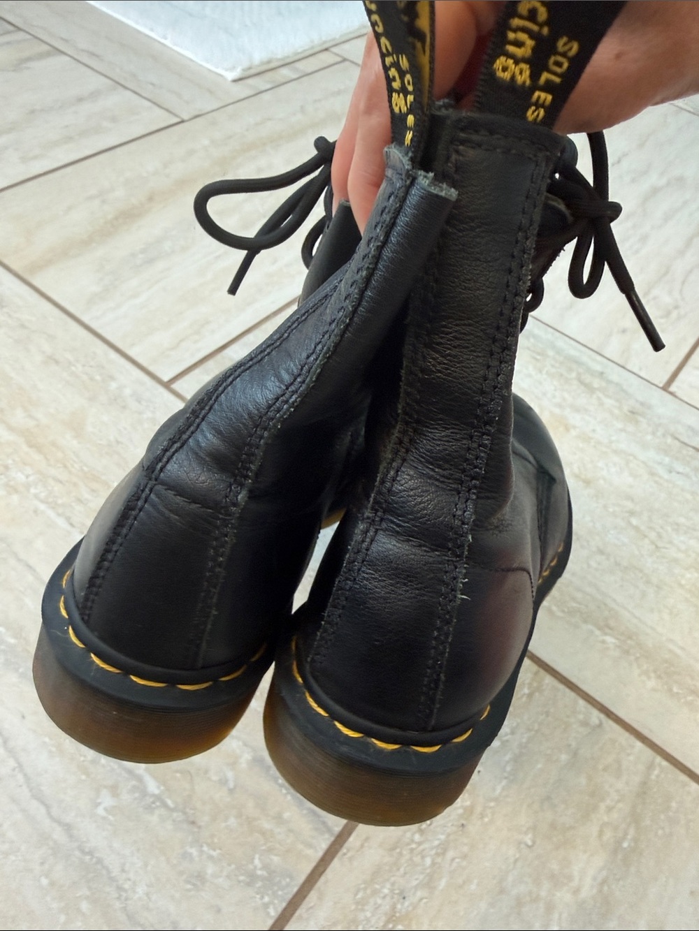 Dr. Martens Pascal Black Leather 8-Eye Lace Up Combat Boots Women’s US 8 UK 6 - Picture 10 of 16